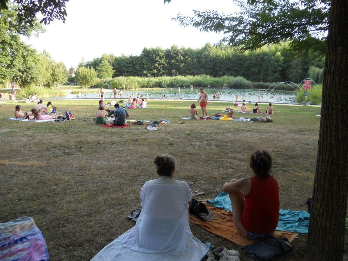 Gite Chez Marcel Et Bea La Chapelle-Saint-Sauveur  エクステリア 写真